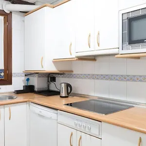 https://old-town-by-staynn-apartments.basquecountryhotels.org